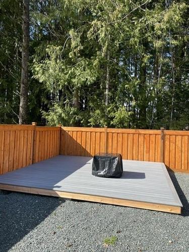 11-5450 Tomswood Rd, Port Alberni, BC - Outdoor With Deck Patio Veranda