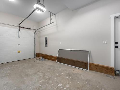 461 Columbia Street, Lillooet, BC - Indoor Photo Showing Garage