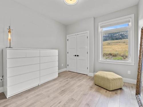 135 Cavesson Way, Kamloops, BC - Indoor Photo Showing Other Room