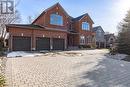 942 Comfort Lane, Newmarket, ON  - Outdoor With Facade 