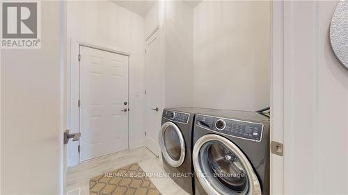 111 Clippers Lane, Blue Mountains, ON - Indoor Photo Showing Laundry Room