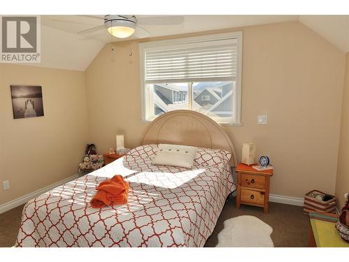 2450 Radio Tower Road Unit# 25, Oliver, BC - Indoor Photo Showing Bedroom