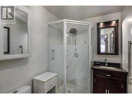 2110 Hoy Street Unit# 206, Kelowna, BC - Indoor Photo Showing Bathroom