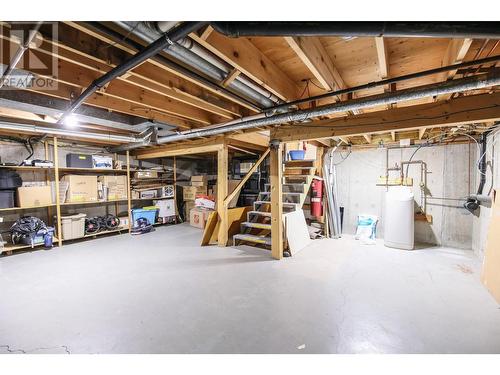 32 Bayview Crescent, Osoyoos, BC - Indoor Photo Showing Basement