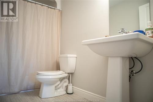 500 Water Road, Amherstburg, ON - Indoor Photo Showing Bathroom