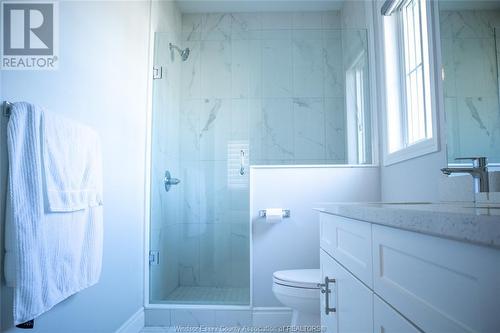 500 Water Road, Amherstburg, ON - Indoor Photo Showing Bathroom