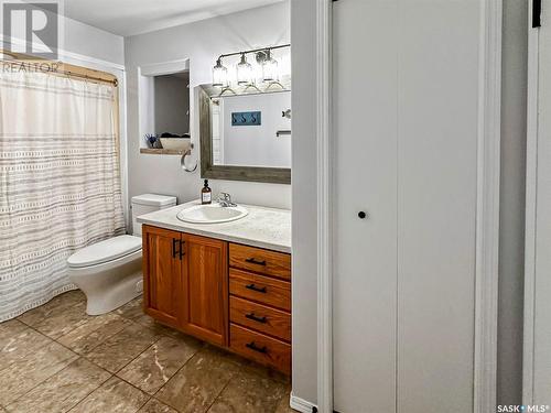 203 Elim Lane, Lac Pelletier, SK - Indoor Photo Showing Bathroom