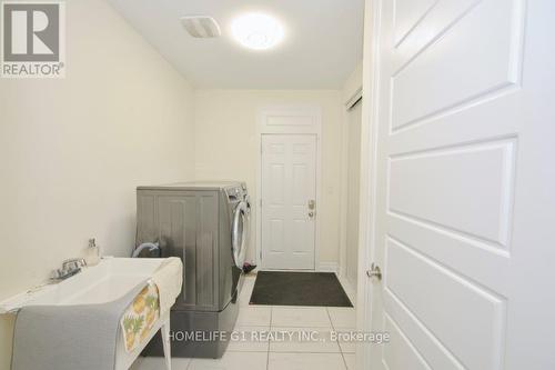 228 Ridge Road, Cambridge, ON - Indoor Photo Showing Laundry Room