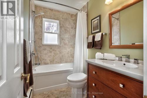 192 Niven Road, Niagara-On-The-Lake, ON - Indoor Photo Showing Bathroom