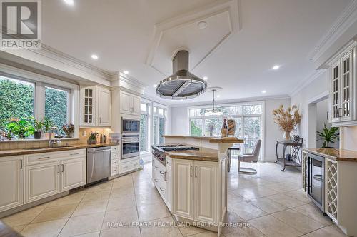 3 River Bend Rd, Markham, ON - Indoor Photo Showing Kitchen