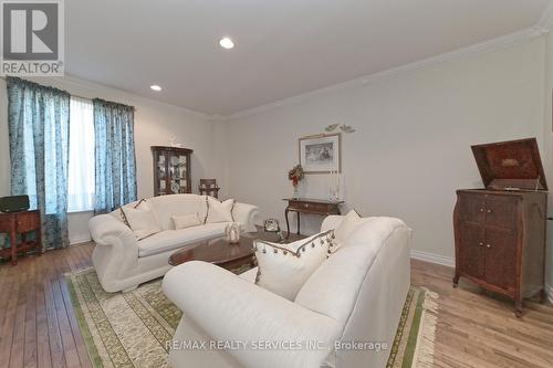 767 Mayfield Road, Brampton, ON - Indoor Photo Showing Living Room
