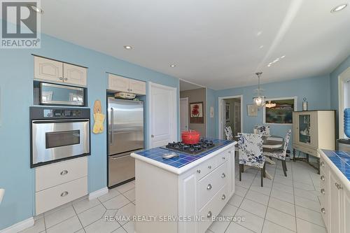 767 Mayfield Rd, Brampton, ON - Indoor Photo Showing Kitchen