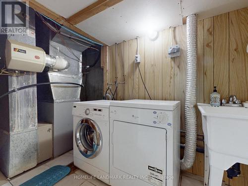 116 Fawndale Cres, Toronto, ON - Indoor Photo Showing Laundry Room
