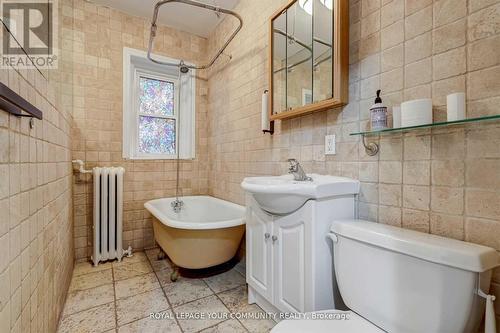 #B3 -98 Leuty Ave, Toronto, ON - Indoor Photo Showing Bathroom