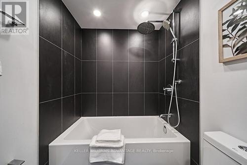 #203 -270 Queens Quay  W, Toronto, ON - Indoor Photo Showing Bathroom