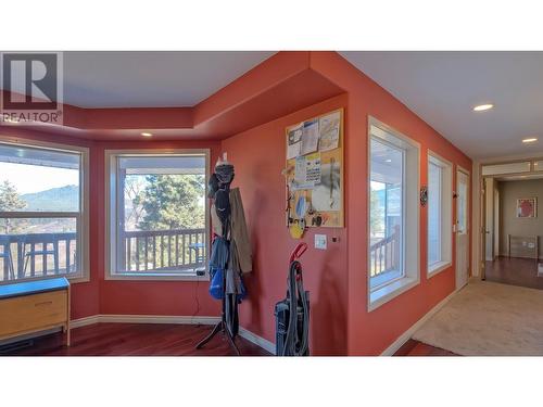 2075 Amundsen Road, Lake Country, BC - Indoor Photo Showing Other Room