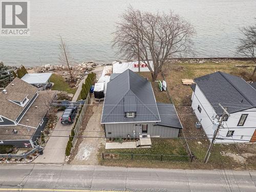 551 Heritage Road, Kingsville, ON - Outdoor With Body Of Water