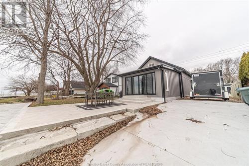 551 Heritage Road, Kingsville, ON - Outdoor