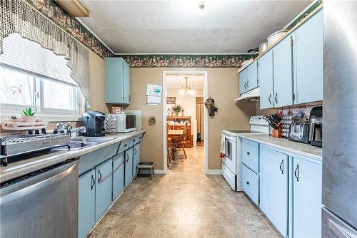 120 Burleigh Road N, Ridgeway, ON - Indoor Photo Showing Kitchen