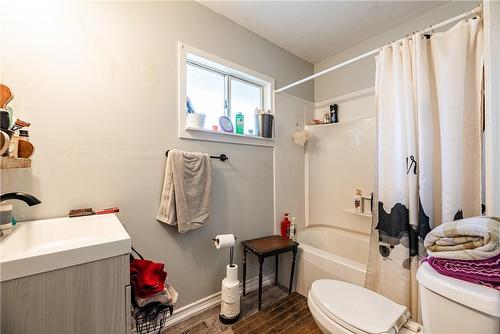120 Burleigh Road N, Ridgeway, ON - Indoor Photo Showing Bathroom