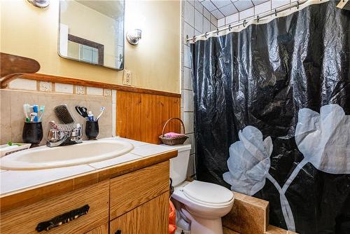 120 Burleigh Road N, Ridgeway, ON - Indoor Photo Showing Bathroom