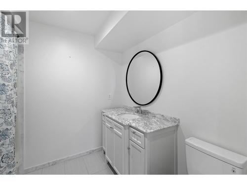 2311 Campbell Road, West Kelowna, BC - Indoor Photo Showing Bathroom