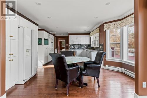 138 Maddox Cove Road, Petty Harbour, NL - Indoor Photo Showing Dining Room