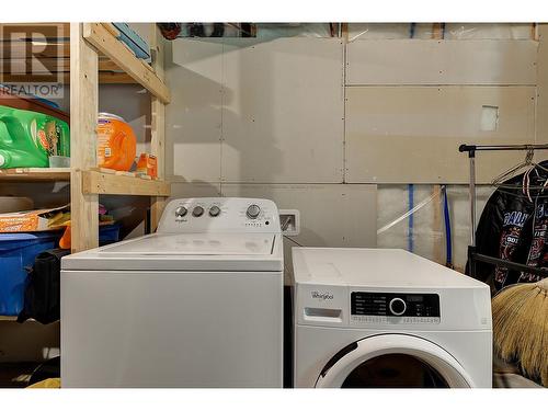 510 South Crest Drive, Kelowna, BC - Indoor Photo Showing Laundry Room
