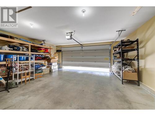 510 South Crest Drive, Kelowna, BC - Indoor Photo Showing Garage