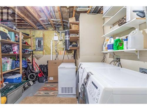 2440 Old Okanagan Highway Unit# 408, West Kelowna, BC - Indoor Photo Showing Laundry Room