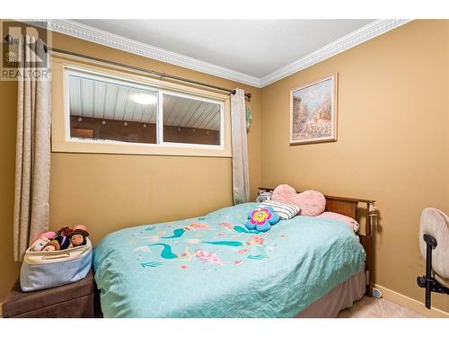 1102 Bentien Road, Kelowna, BC - Indoor Photo Showing Bedroom