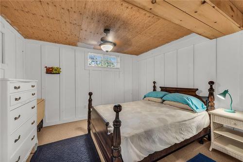 1146 Lakeshore Road, Selkirk, ON - Indoor Photo Showing Bedroom