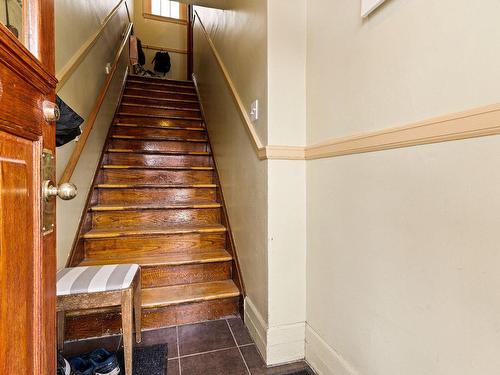 Staircase - 4413 Av. Harvard, Montréal (Côte-Des-Neiges/Notre-Dame-De-Grâce), QC - Indoor Photo Showing Other Room