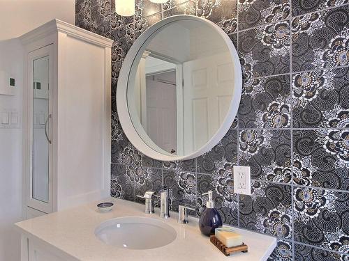 Salle de bains - 2622 Rue Saguenay, Rouyn-Noranda, QC - Indoor Photo Showing Bathroom