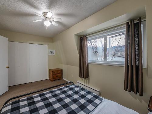 46-2250 Baskin Street, Penticton, BC - Indoor Photo Showing Bedroom