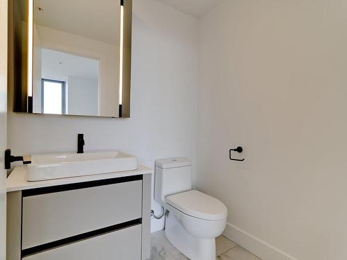 Salle de bains - 3907-720 Rue St-Jacques, Montréal (Ville-Marie), QC - Indoor Photo Showing Bathroom