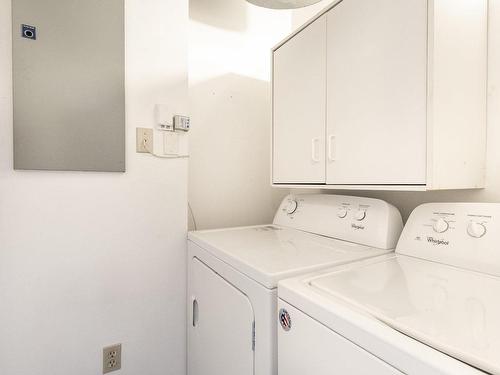 Salle de lavage - 3D-4410 Rue Ste-Catherine O., Westmount, QC - Indoor Photo Showing Laundry Room