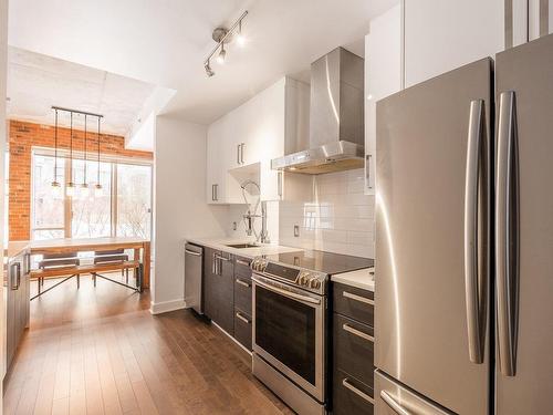 Cuisine - 106-377 Rue Des Seigneurs, Montréal (Le Sud-Ouest), QC - Indoor Photo Showing Kitchen With Upgraded Kitchen