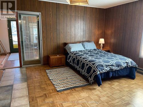 17 Poplar Crescent, Ramara, ON - Indoor Photo Showing Bedroom