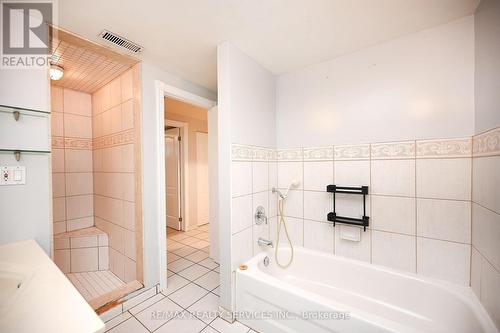 3 Brookdale Crescent, Brampton, ON - Indoor Photo Showing Bathroom