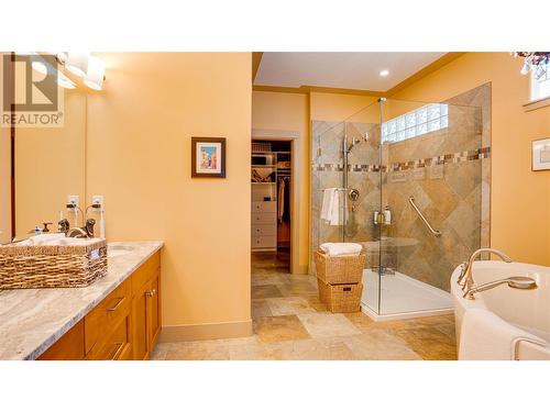 13345 Shoreline Drive, Lake Country, BC - Indoor Photo Showing Bathroom