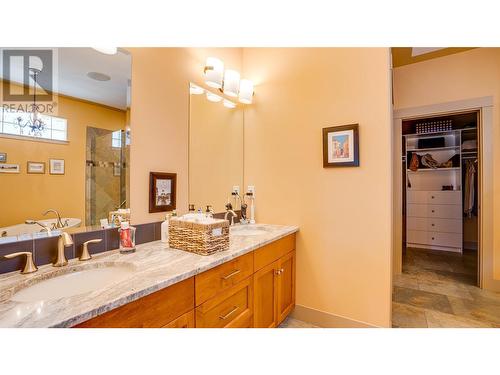 13345 Shoreline Drive, Lake Country, BC - Indoor Photo Showing Bathroom