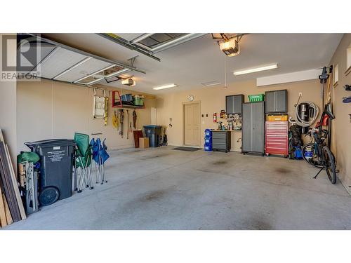 13345 Shoreline Drive, Lake Country, BC - Indoor Photo Showing Garage