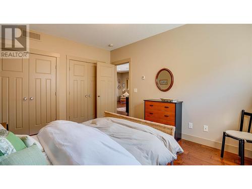 13345 Shoreline Drive, Lake Country, BC - Indoor Photo Showing Bedroom