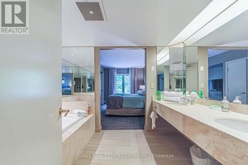 2446-47 - 90 Highland Drive, Oro-Medonte, ON - Indoor Photo Showing Bathroom