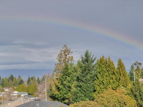 3-6107 Llewellyn Pl, Nanaimo, BC - Outdoor With View