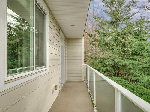 3-6107 Llewellyn Pl, Nanaimo, BC - Outdoor With Balcony With Exterior