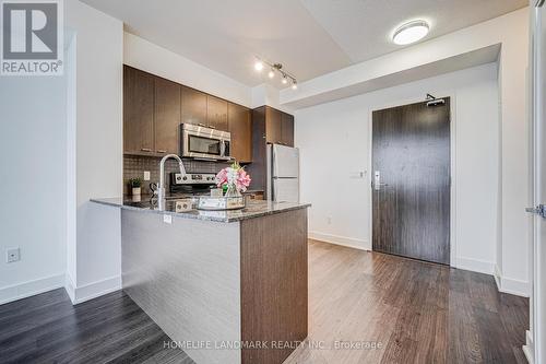 #3506 -88 Sheppard Ave E, Toronto, ON - Indoor Photo Showing Kitchen