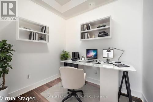 #3506 -88 Sheppard Ave E, Toronto, ON - Indoor Photo Showing Office