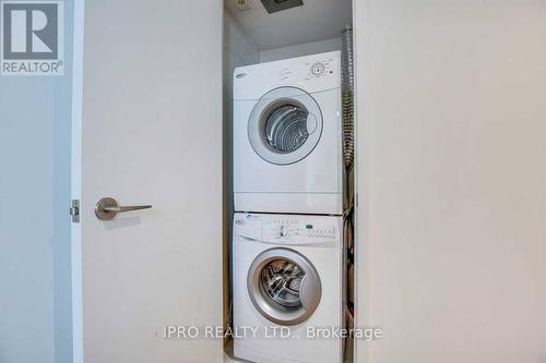 307 - 75 Queens Wharf Road, Toronto, ON - Indoor Photo Showing Laundry Room